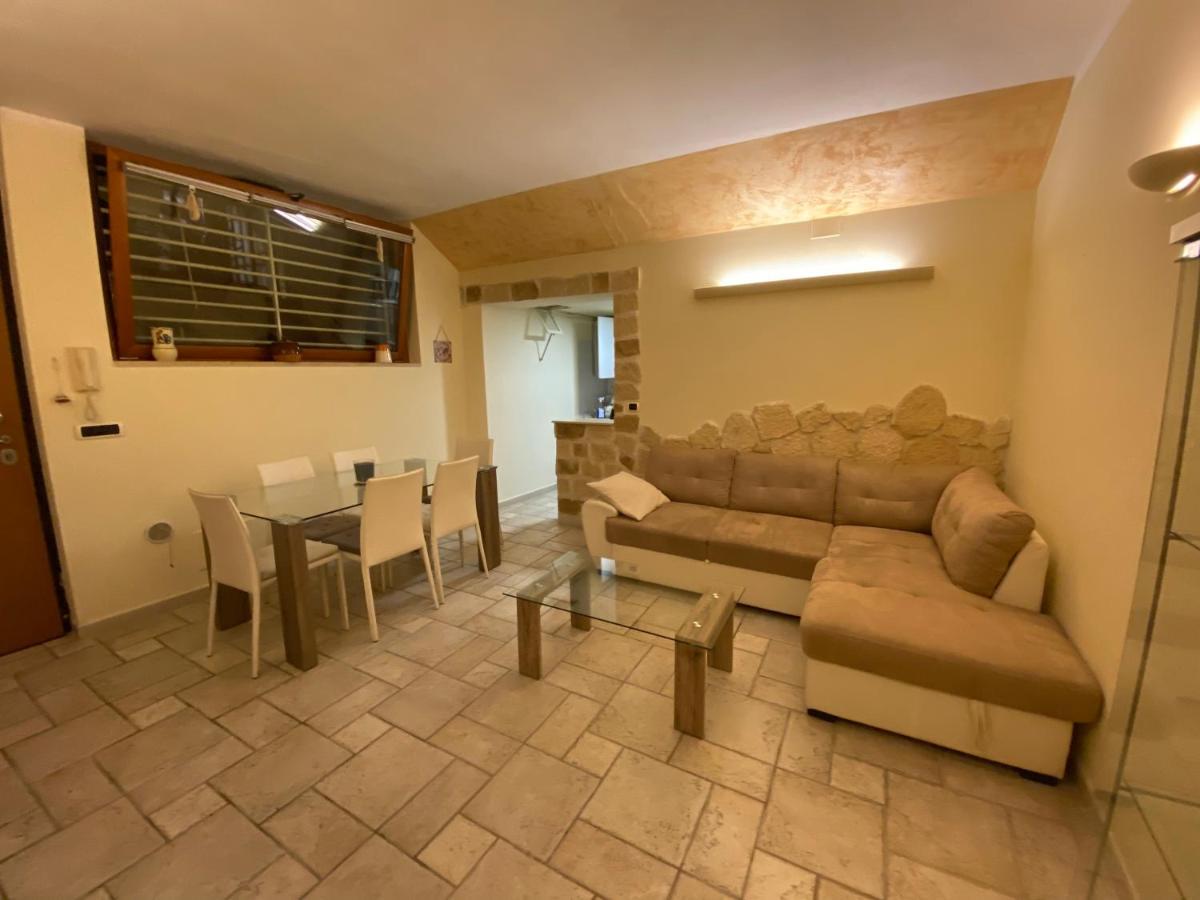 Br Apartment Bari Buitenkant foto