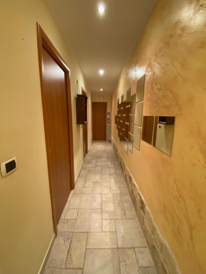 Br Apartment Bari Buitenkant foto