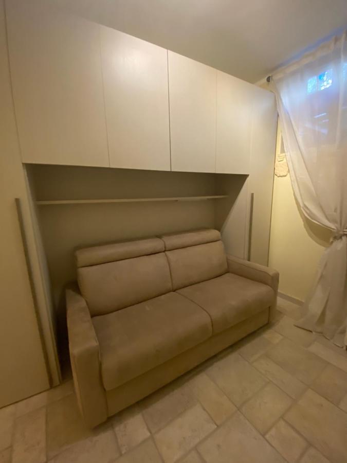 Br Apartment Bari Buitenkant foto